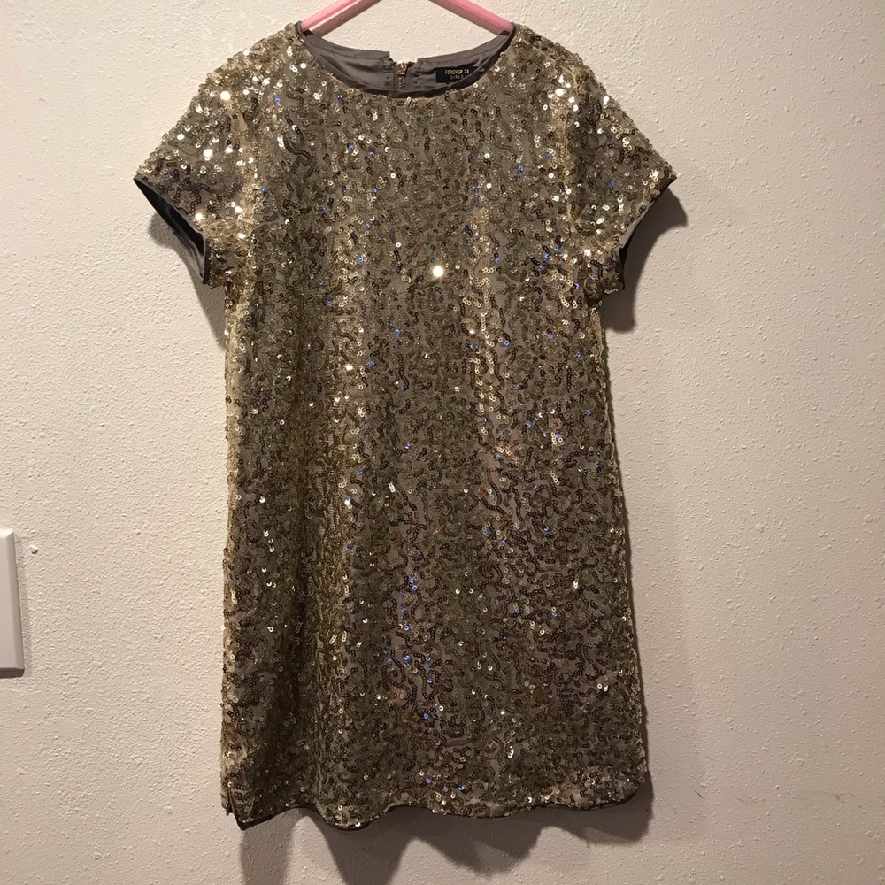 Beautiful girls gold sequin dress!